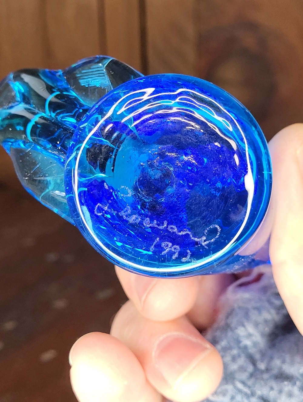 Leo Ward Blue Glass Bird - Picture 11 of 16